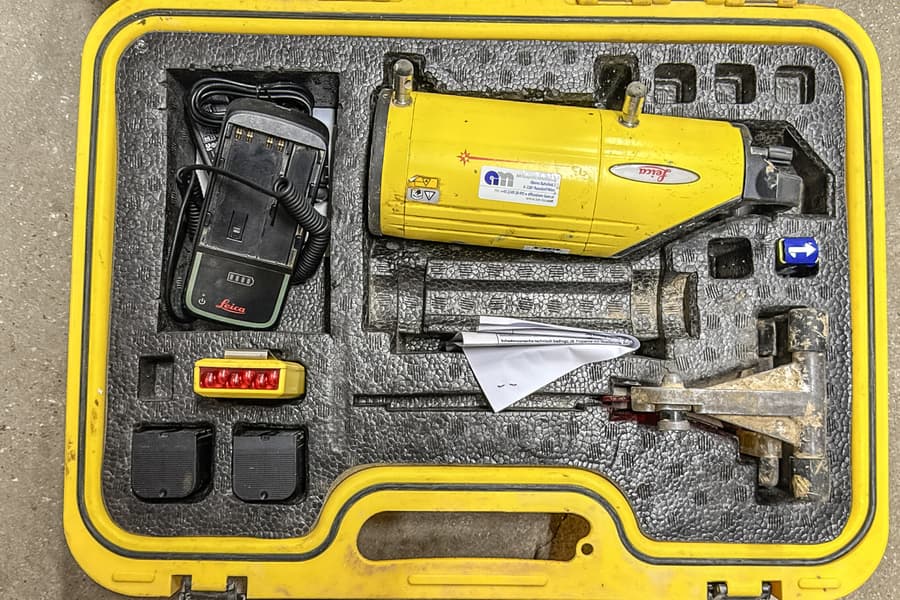 Rohrlaser Leica PIPER 200